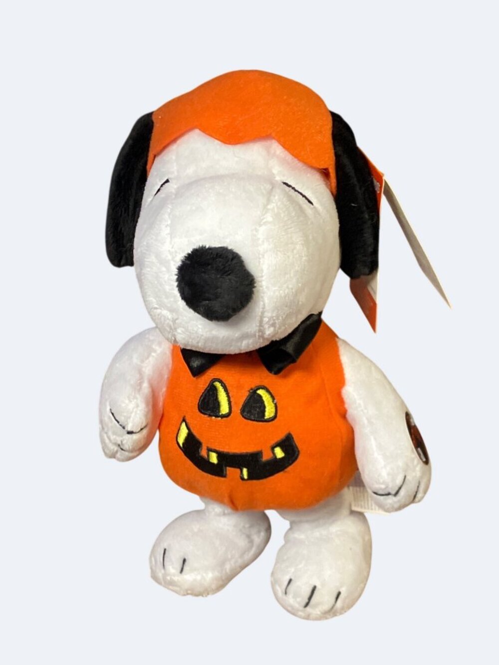 Peanuts Animated Snoopy Plush Halloween Pumpkin Design Walks Sings